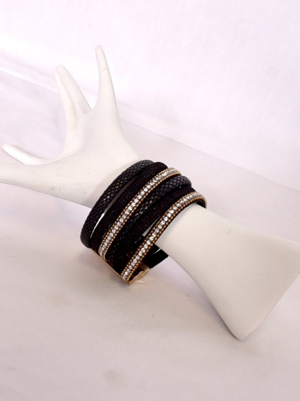 Women's Fashion Jewelry Bracelet Magnetic Closure